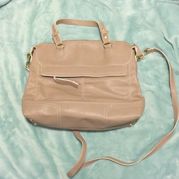 NINE WEST elbow bag, with cross body strap. - Picture 1 of 5